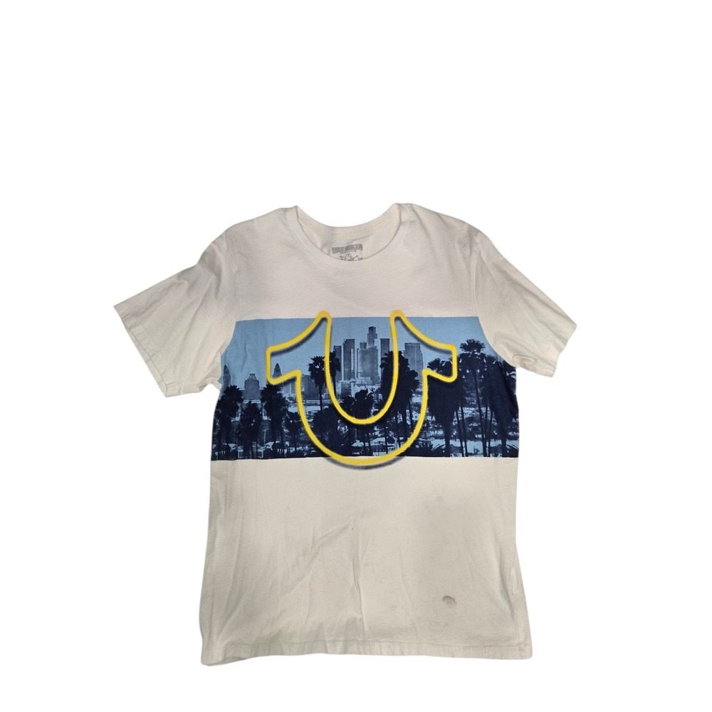 True‎ Religion Men's Medium White Graphic T-Shirt City Skyline Horseshoe Logo